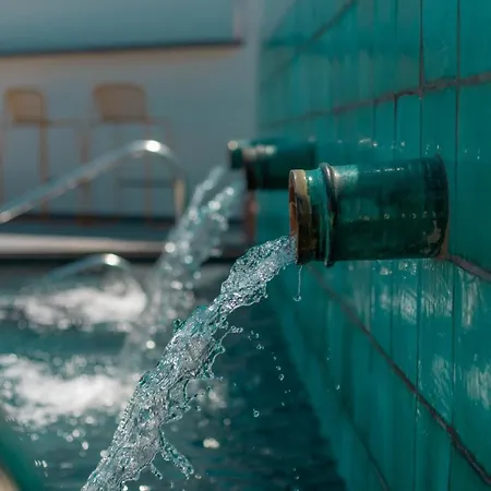 Toto 酒店 切法卢