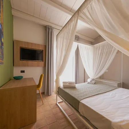Toto Hotel 3*