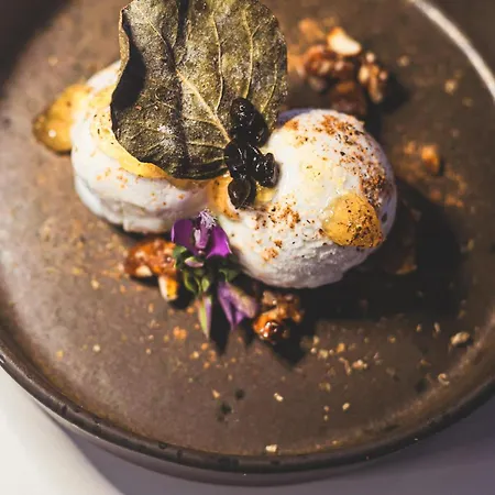 酒店 Toto 切法卢