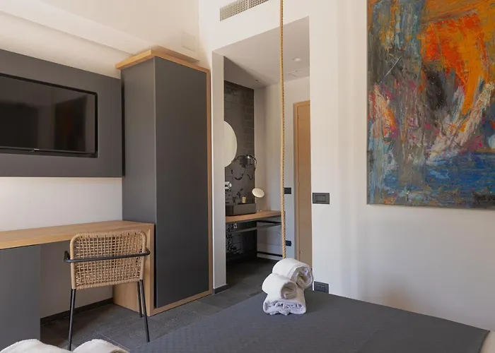 Toto فندق تْشيفالو