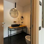 Toto Hotel