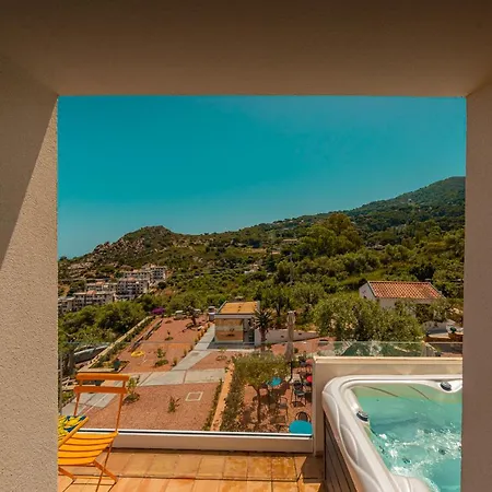 Hotel Toto 3*