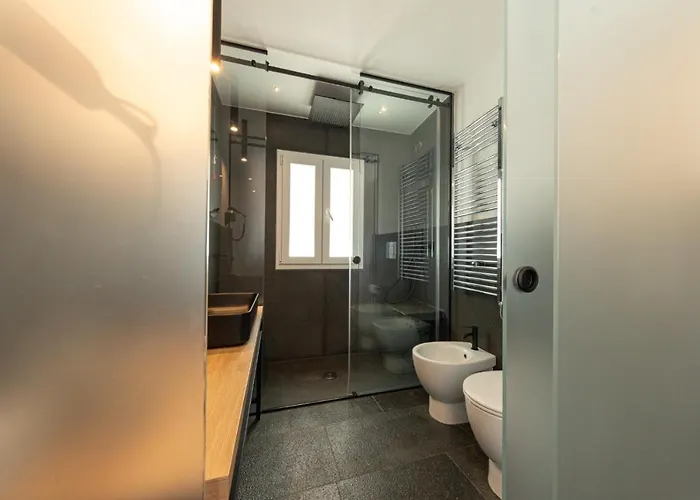 Toto Готель Чефалу